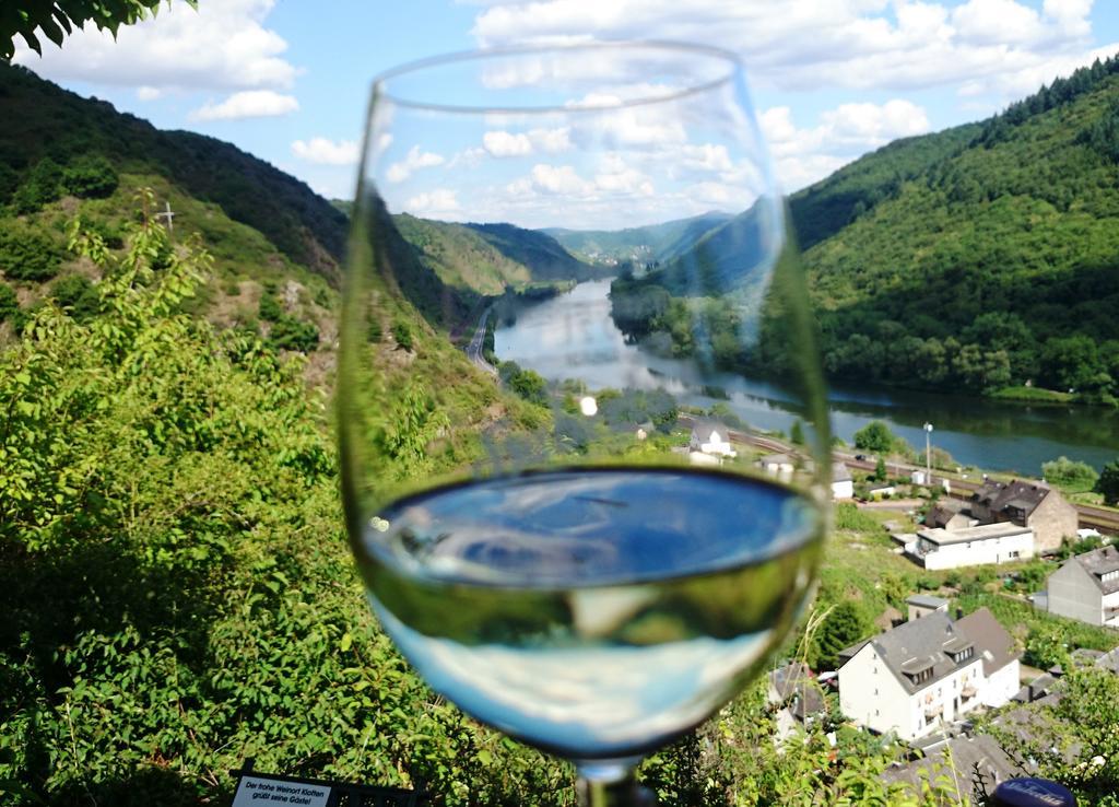 Weinhotel Hubertus Garni Klotten Zewnętrze zdjęcie
