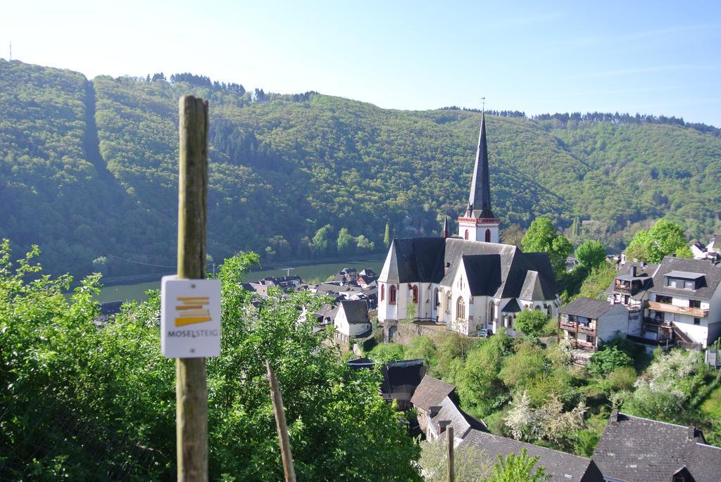 Weinhotel Hubertus Garni Klotten Zewnętrze zdjęcie