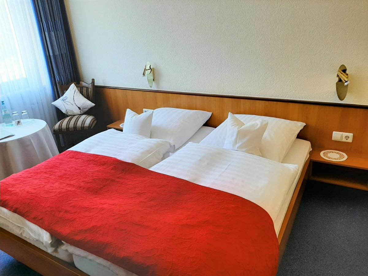 Weinhotel Hubertus Garni Klotten Zewnętrze zdjęcie